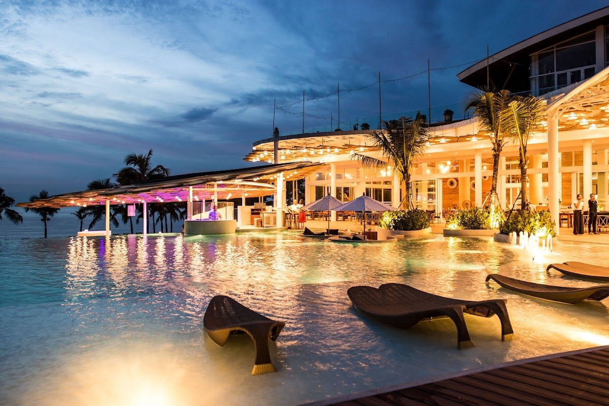 Pinnacle Grand Jomtien Resort & Spa exterior in Jomtien Beach