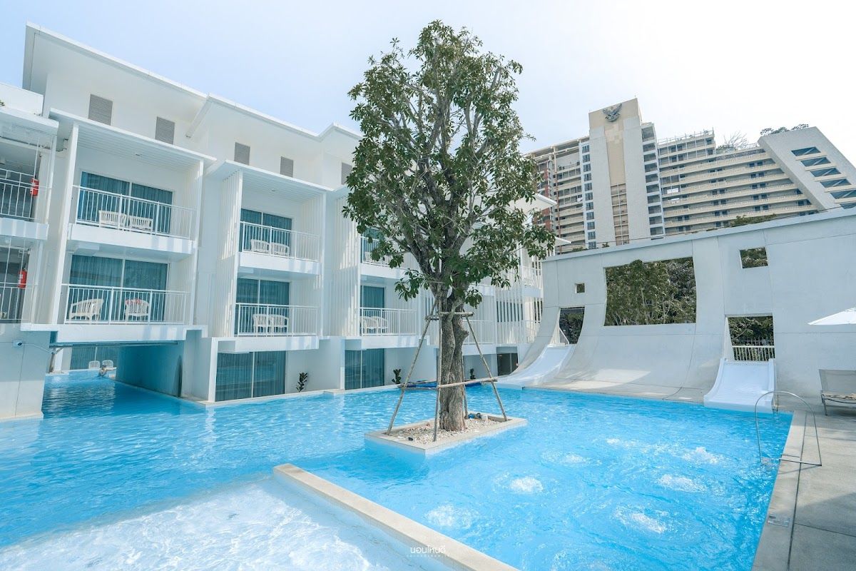 Prima Hotel Pattaya exterior in Wongamat Beach