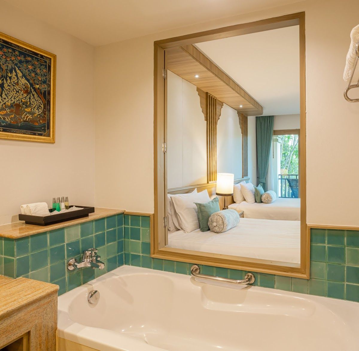 Ravindra Beach Resort & Spa facilities in Central Pattaya