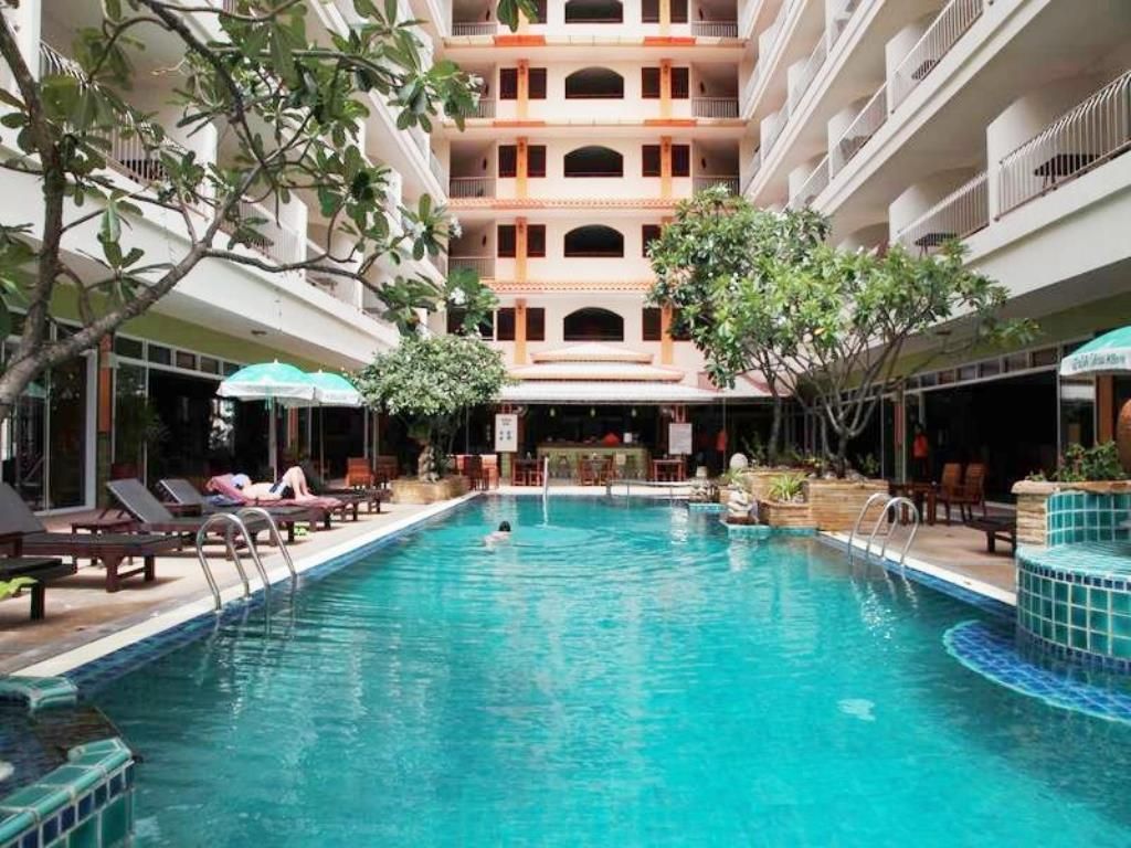 Sabai Wing Hotel facilities in Naklua