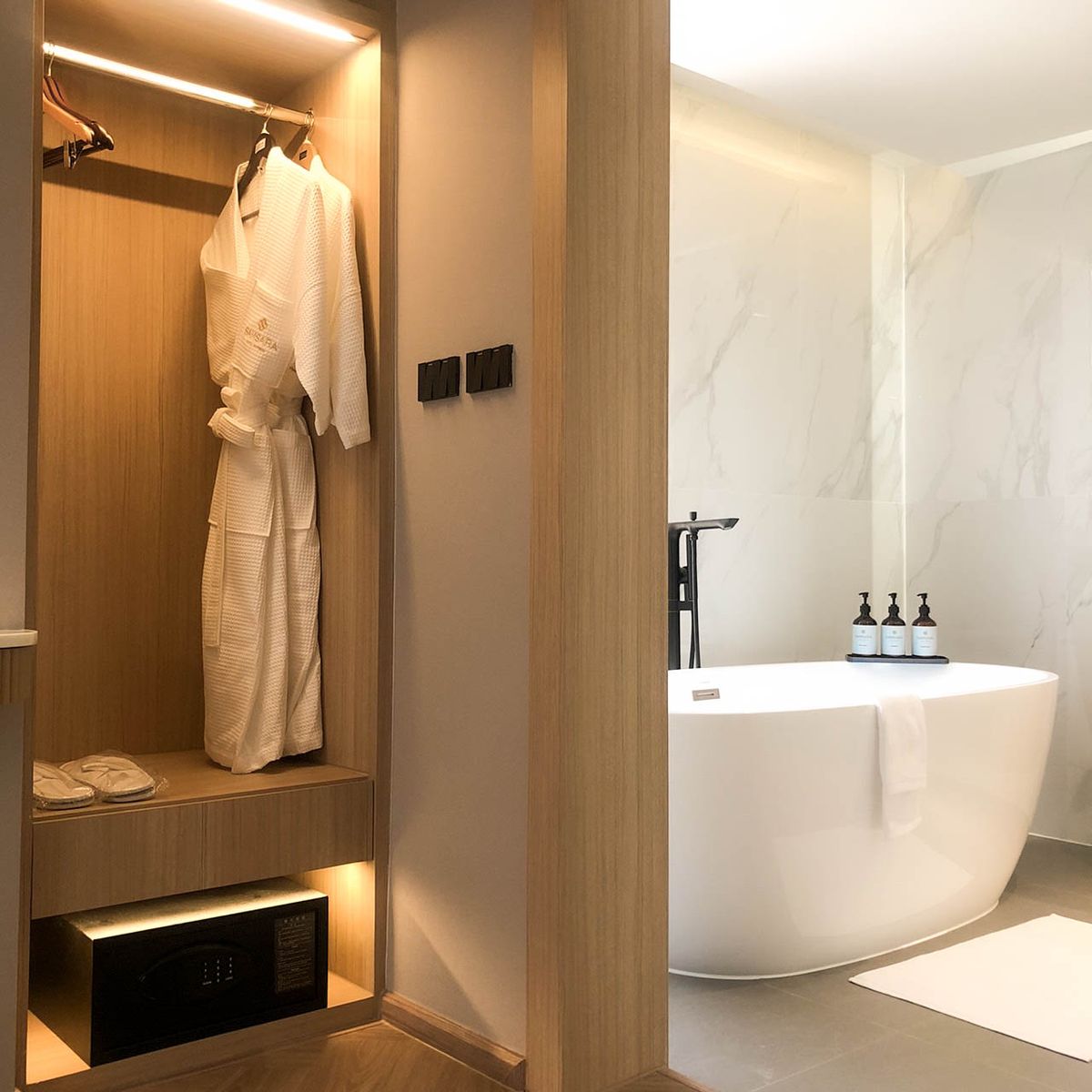 Samsara Hotel Pattaya facilities in Pratumnak Hill