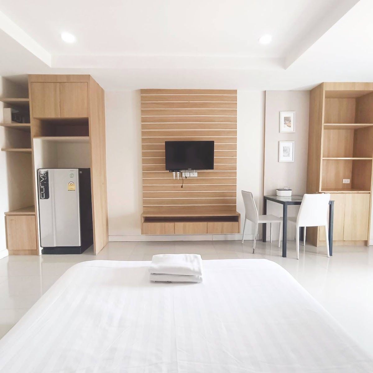 Sea Hill Hotel room interior in Bang Saray