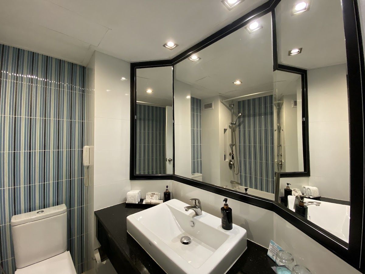 Siam Bayview Hotel facilities in Central Pattaya