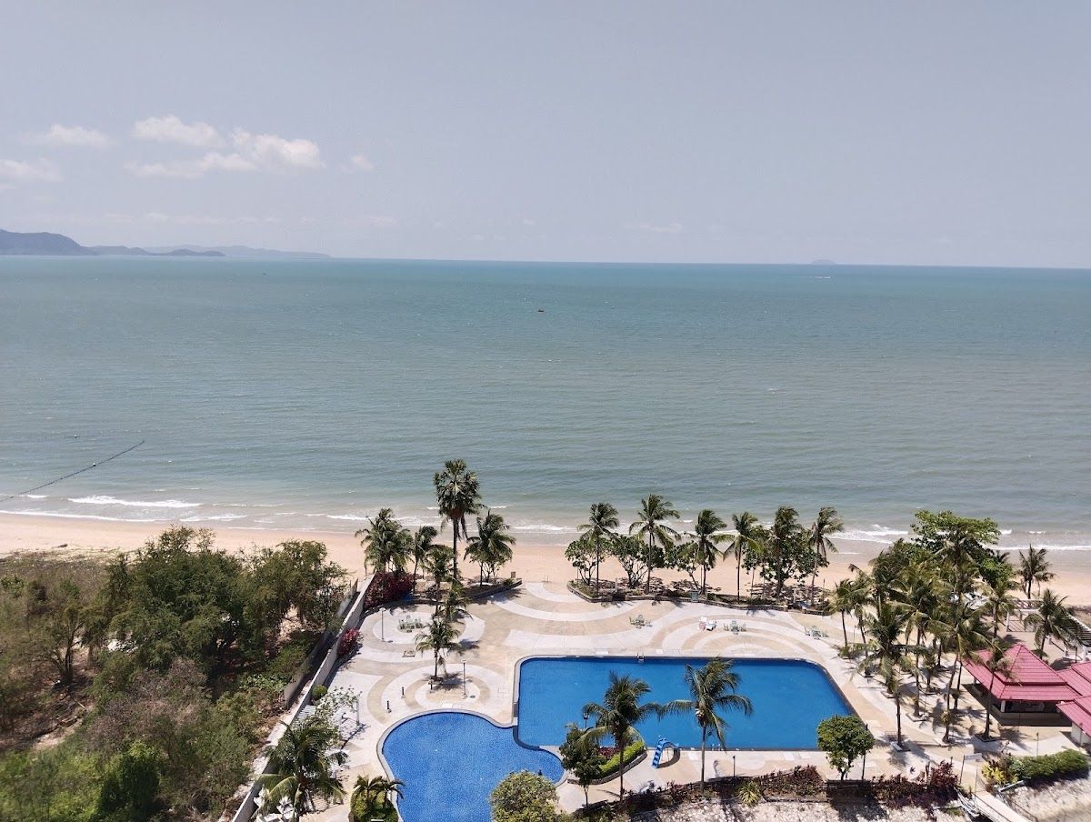 Sunshine Beach Resort Jomtien room interior in Jomtien
