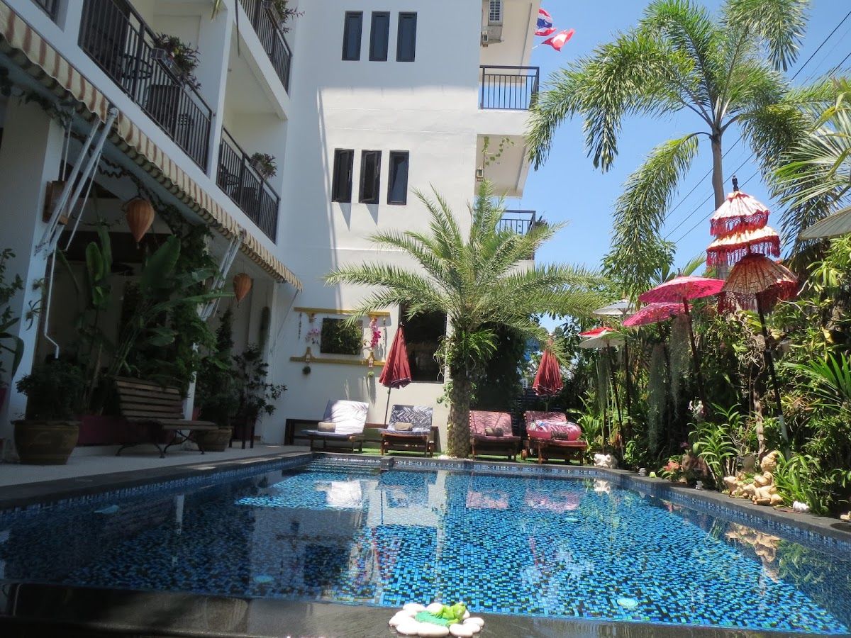 Swiss Paradise Boutique Villa : สวิส พาราไดซ์ บูติค วิลล่า exterior in Naklua