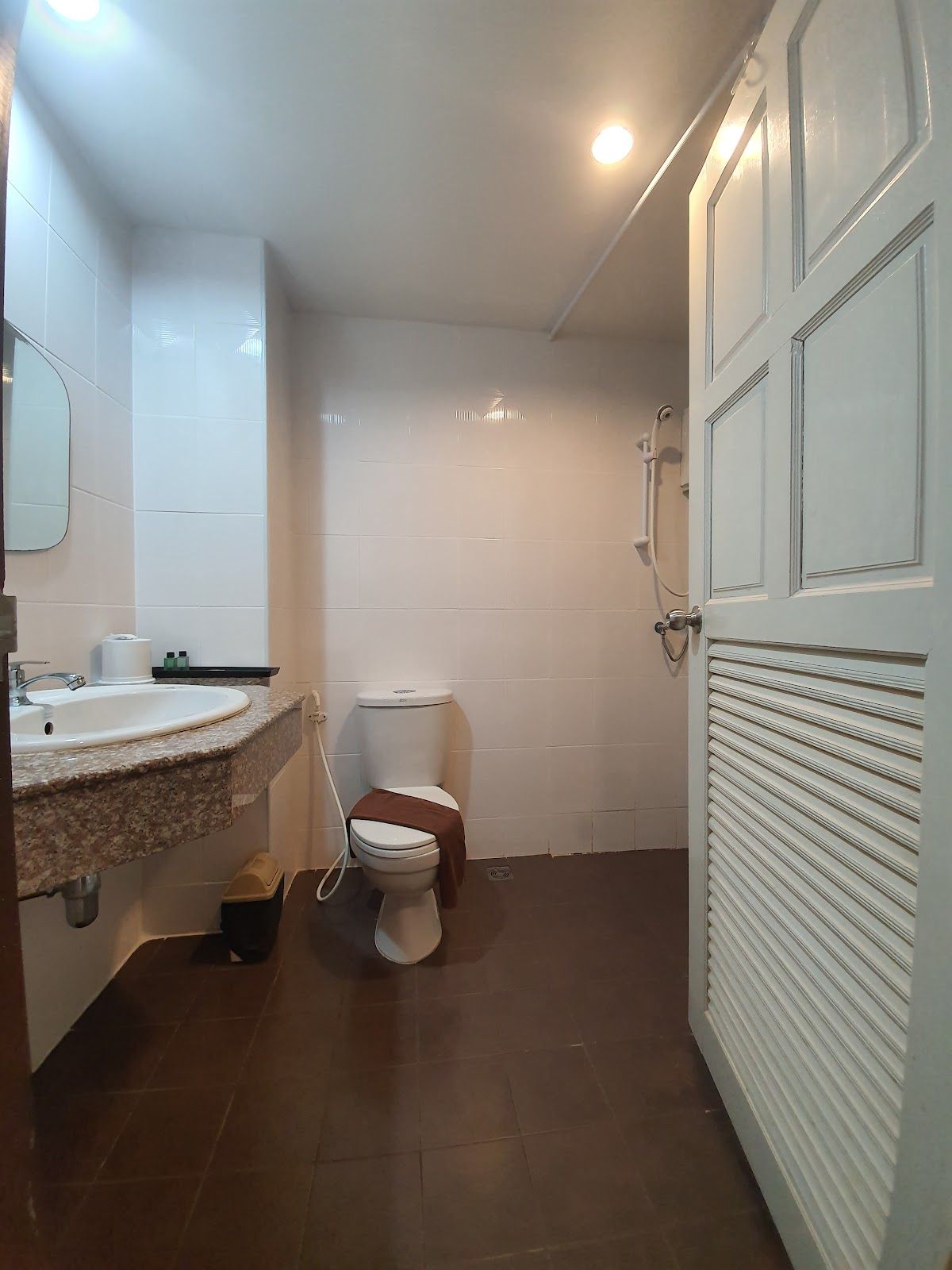 T5 Suites @ Pattaya Thailand room interior in Central Pattaya