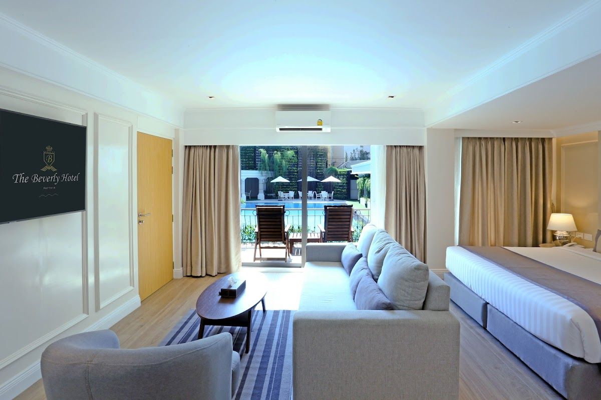 The Beverly Hotel Pattaya pool and grounds in Central Pattaya