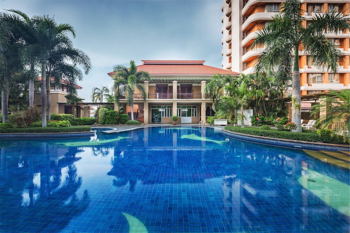 The Grand Palace Hotel Pattaya facilities in Central Pattaya