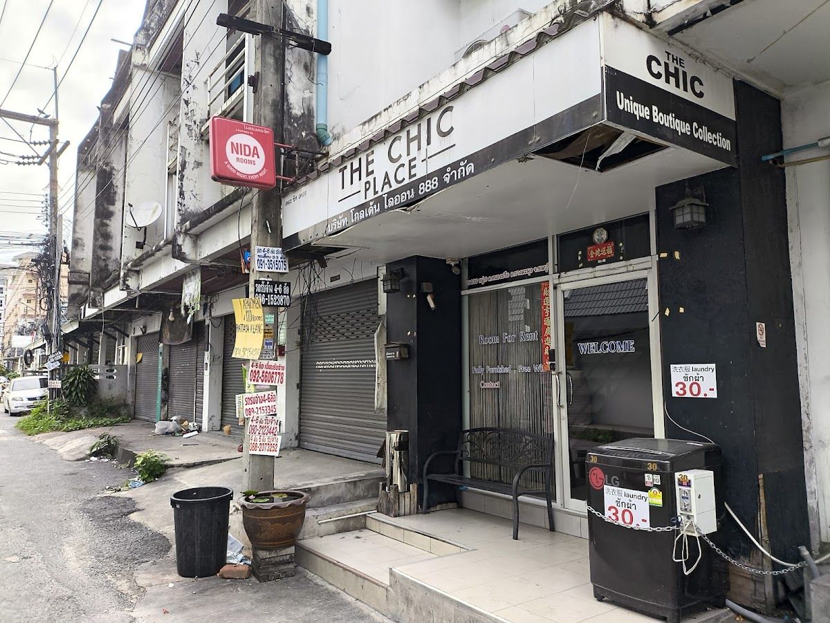 The Hotel Chic Pattaya exterior in Central Pattaya