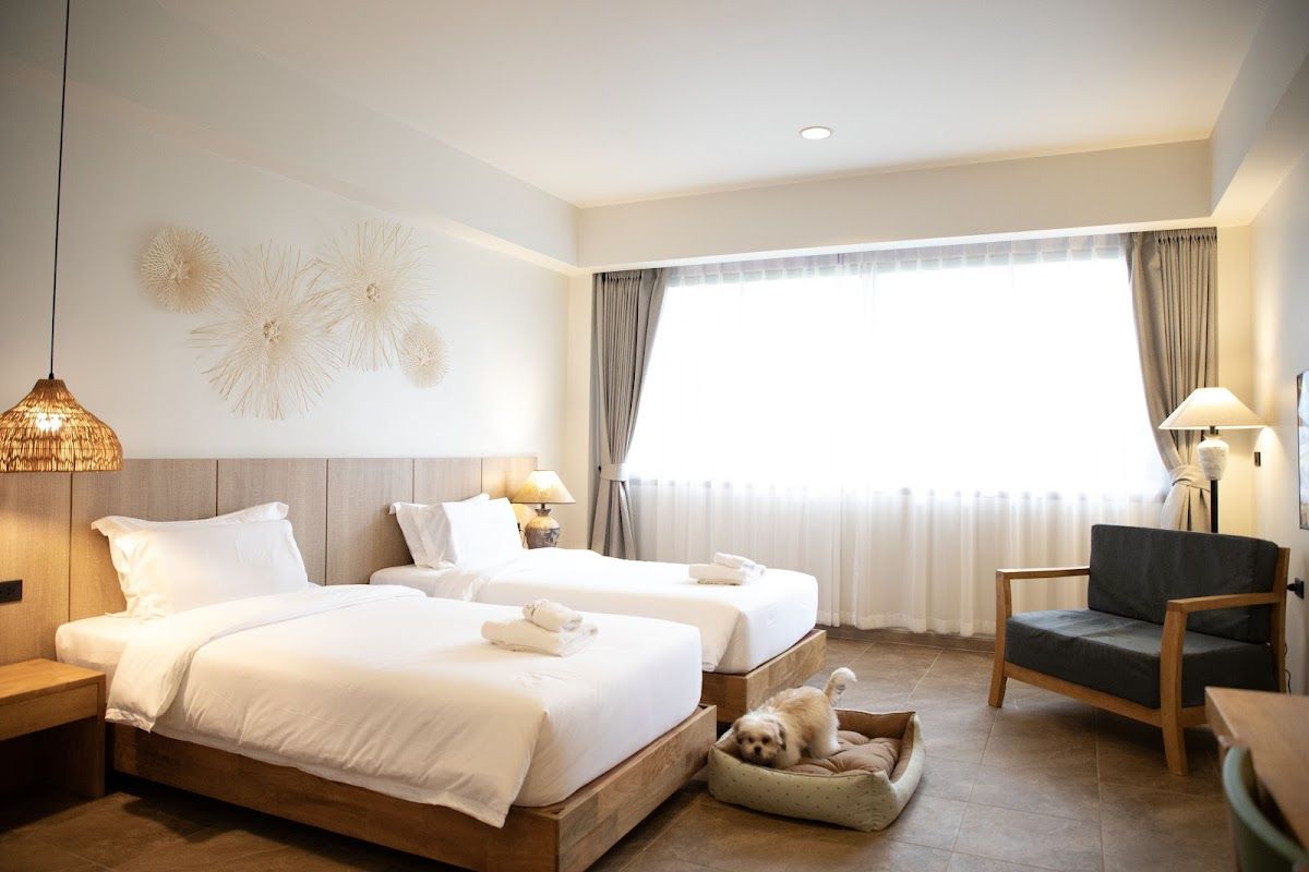 The Leela Resort & Spa Pattaya pool and grounds in Central Pattaya