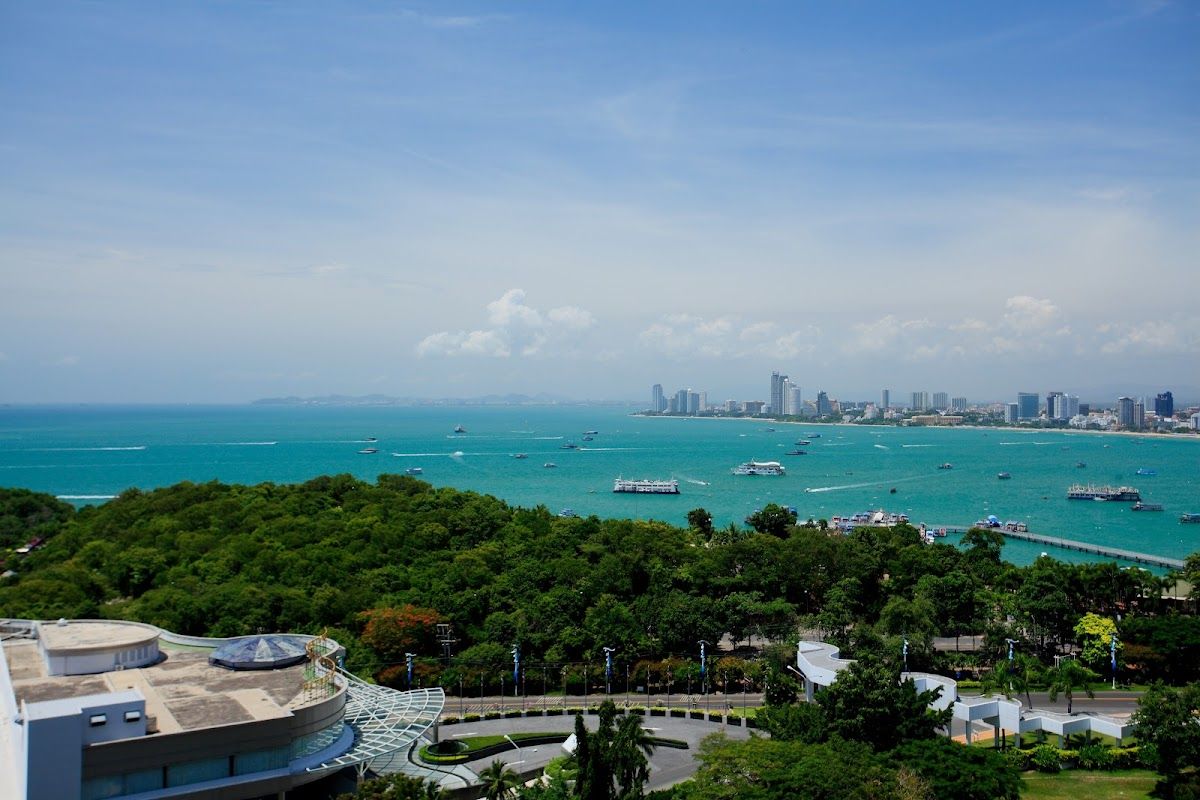 The Legend Residences Pattaya exterior in Pratumnak Hill