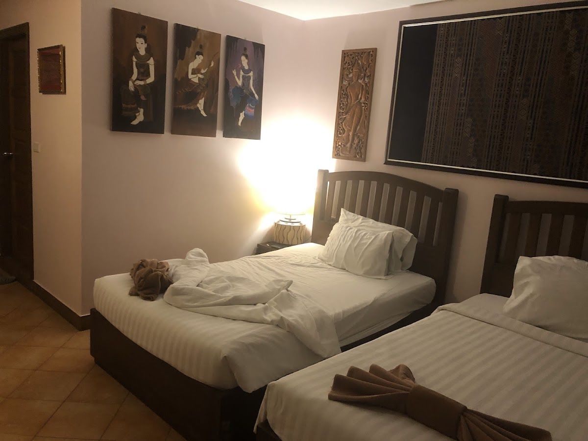 The Red Balcony Inn facilities in Central Pattaya
