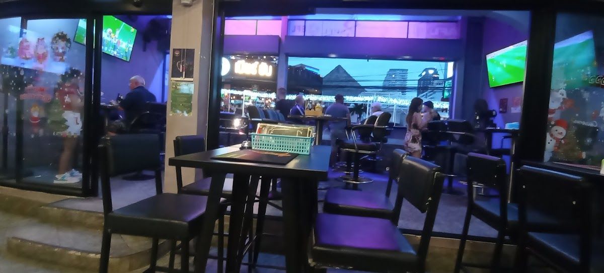 The Sports Lounge facilities in Central Pattaya