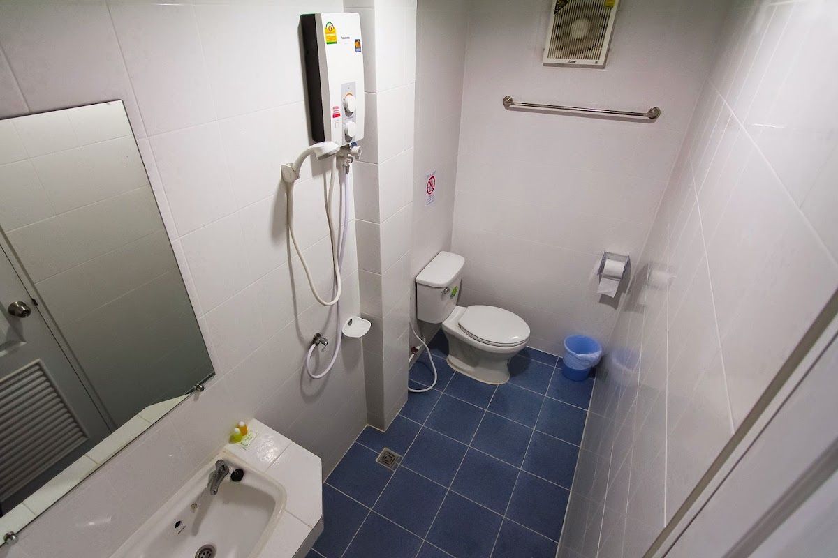 Walking Street Guest House room interior in Pratumnak Hill