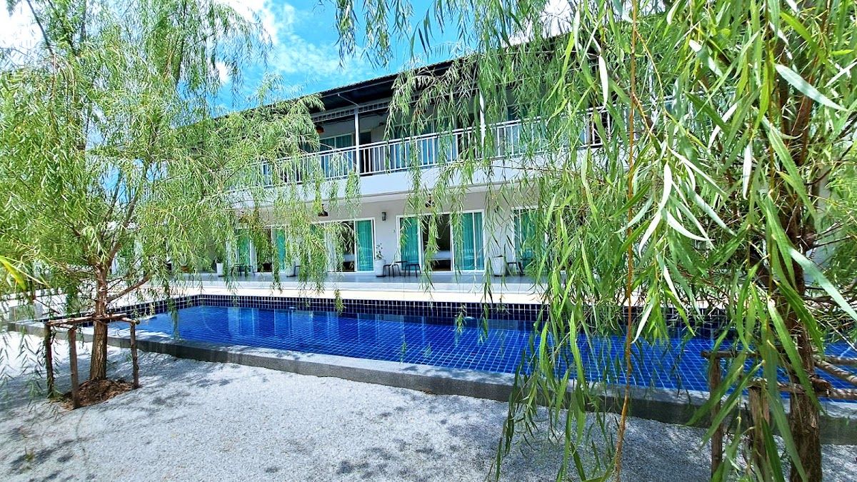 White Jade Villa Resort exterior in Bang Saray